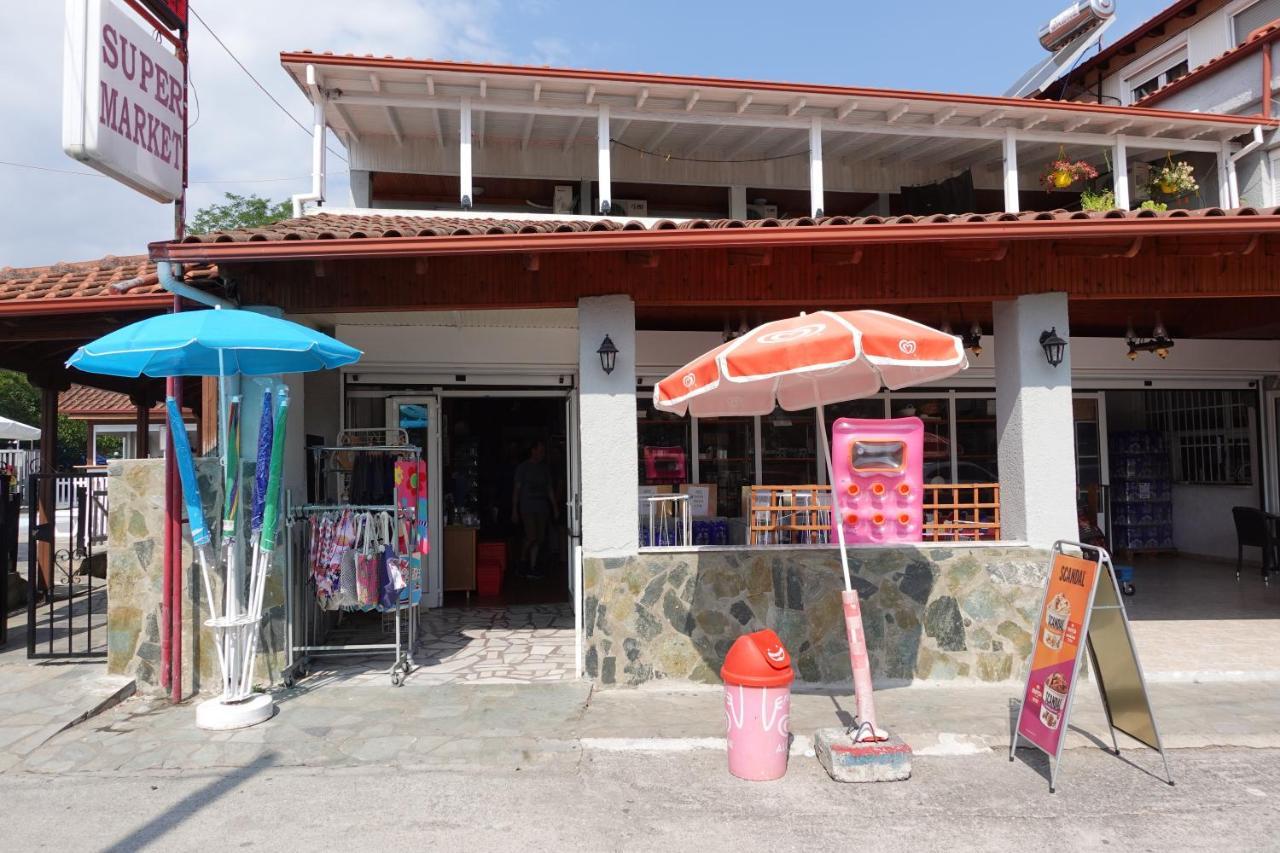 Camping Mitikas And Bungalows Plaka Exterior foto