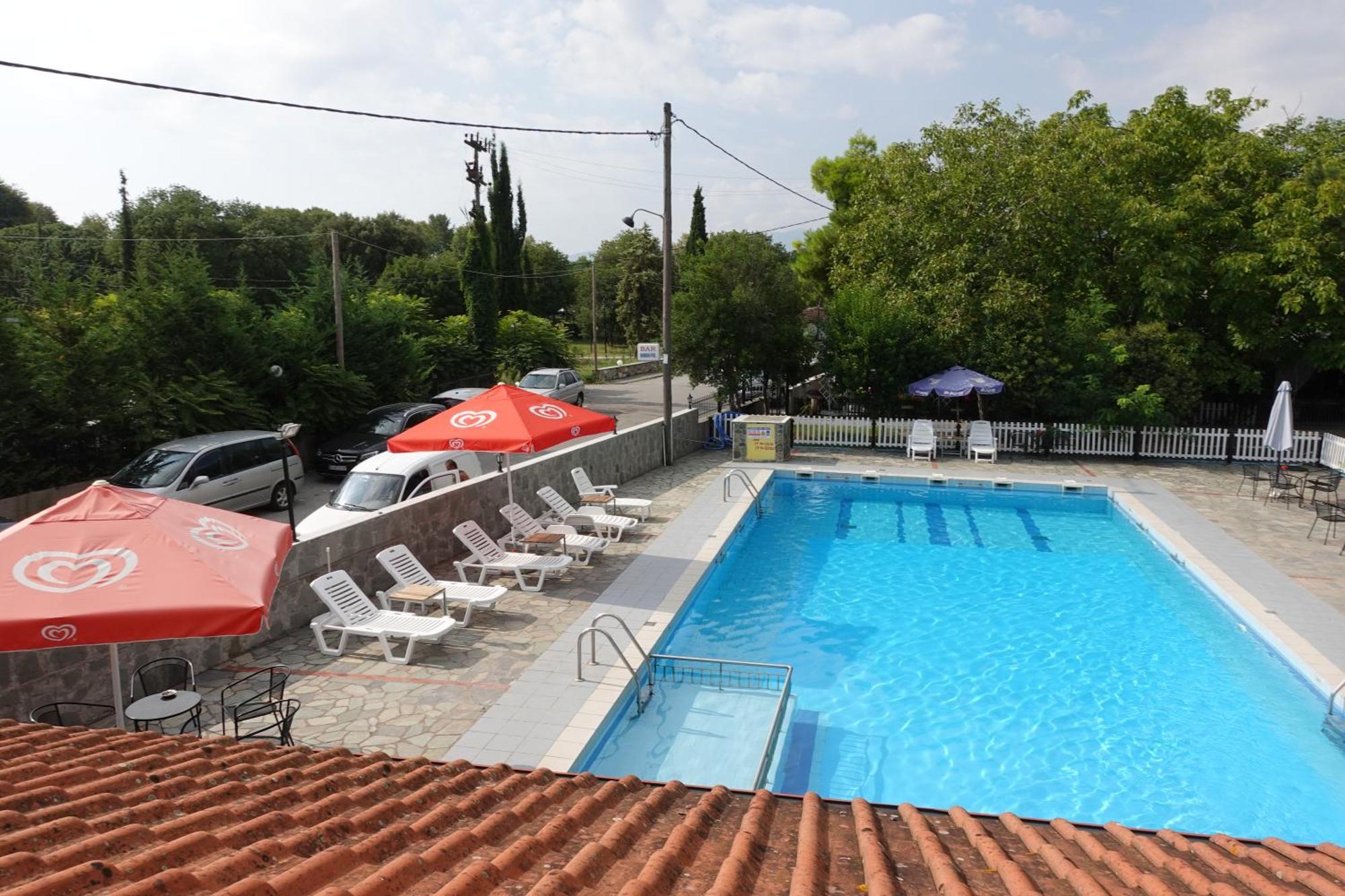 Camping Mitikas And Bungalows Plaka Exterior foto